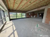 DE ÎNCHIRIAT–Spațiu Comercial/Birouri/Clinică–162 mp 