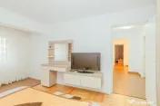 Apartament 3 camere de închiriat – Faleza Nord, Constanț 