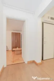 Apartament 3 camere de închiriat – Faleza Nord, Constanț 