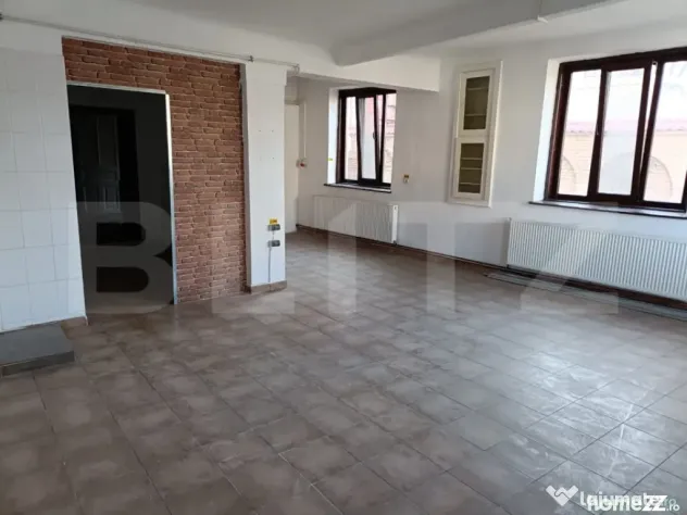 Casa 11 camere, 720mp teren, Ultracentral