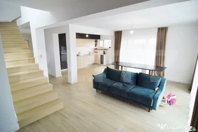 Casa individuala, 5 camere, 155 mp, 328 mp de teren, zona de