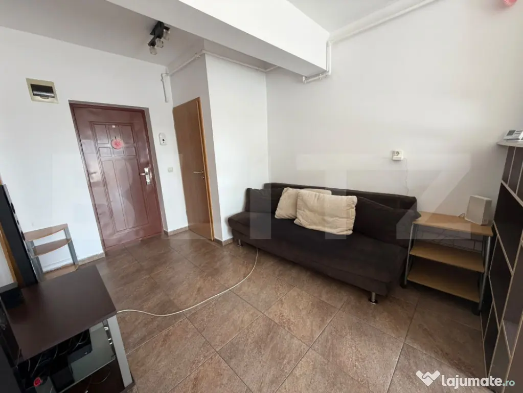 Apartament 2 camere, 38 mp, priveliste frumoasa, zona Edgar