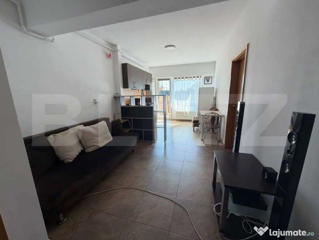 Apartament 2 camere, 38 mp, priveliste frumoasa, zona Edgar