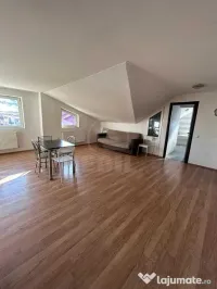 Apartament cu 3 camere, 92 mp, de închiriat în Florești – zona Eroilor 