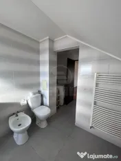 Apartament cu 3 camere, 92 mp, de închiriat în Florești – zona Eroilor 