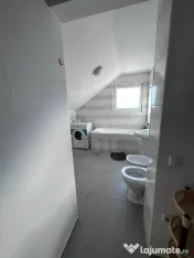 Apartament cu 3 camere, 92 mp, de închiriat în Florești – zona Eroilor 