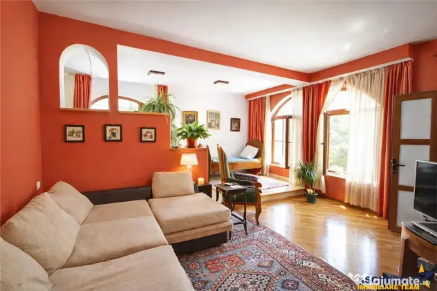 Rezidenta cu personalitate, pe 120 mp, Centrul Istoric, Bra - Brasov (Brasov)