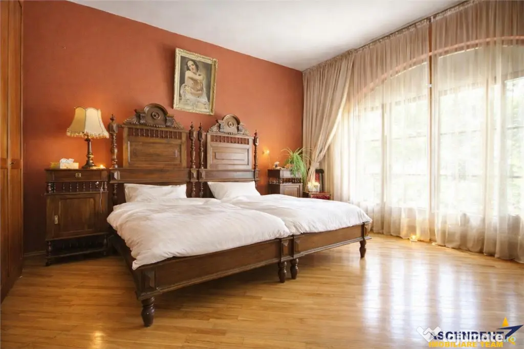 Rezidenta cu personalitate, pe 120 mp, Centrul Istoric, Bra - Brasov (Brasov)