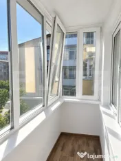 Apartament modern cu 3 camere, în zona centrală – vis-a-