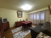 Apartament cu 4 camere, parter înalt, zonă centrală – S 