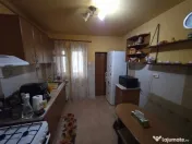 Apartament cu 4 camere, parter înalt, zonă centrală – S 