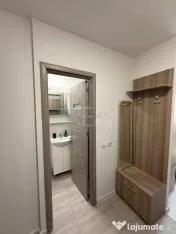Garsoniera renovata la 3 minute de Metrou Preciziei 