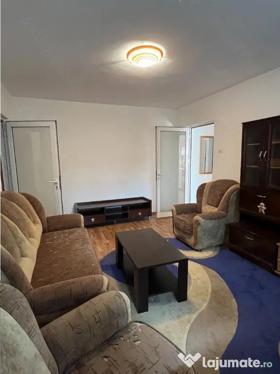 Apartament 2 camere | Semidecomandat | Zona Florilor - Brasov (Brasov)