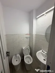 Apartament 3 camere de inchiriat , Zona Pompieri 