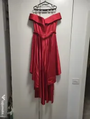 Rochie eleganta roșie
