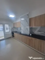 Apartament 3 camere, 70mp, decomandat, zona George Enescu