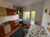 Vila eleganta si spatioasa in Andrei Muresanu-cu 2 locuri de parcare 
