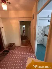 - Etaj 2 - Apartament 3 camere 96mp, zona Calarasilor. 