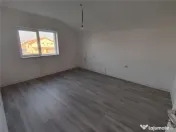 Casa individuala - spatii generoase- zona foarte buna - carp 