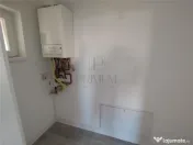 Casa individuala - spatii generoase- zona foarte buna - carp 