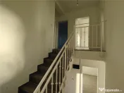 Casa individuala - spatii generoase- zona foarte buna - carp 