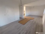 Casa individuala - spatii generoase- zona foarte buna - carp 