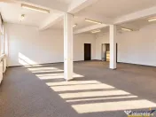 Spatiu birouri, cu 3 locuri parcare, Central, Brasov 
