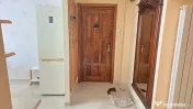 Inchiriez apartament 3 camere decomandat in Deva, I. Creanga, parter