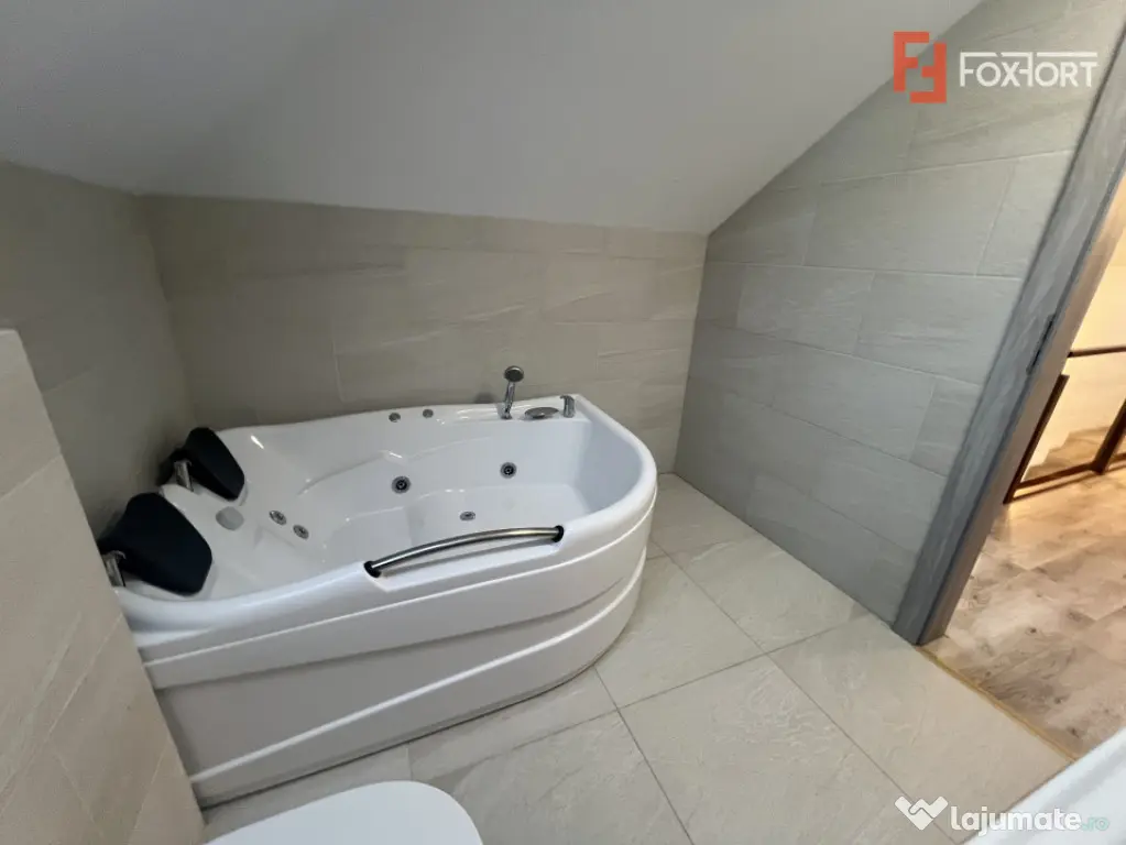 Casa individuala 252 mp utili mobilata si utilata in Mosnita - Mosnita Veche (Timis)