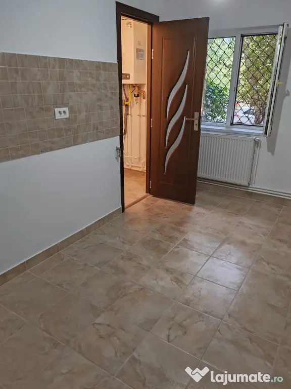 Apartament de vânzare Colentina 4 camere