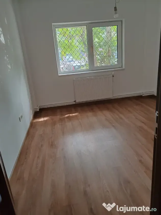 Apartament de vânzare Colentina 4 camere