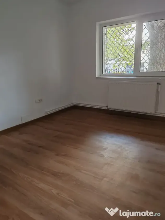 Apartament de vânzare Colentina 4 camere