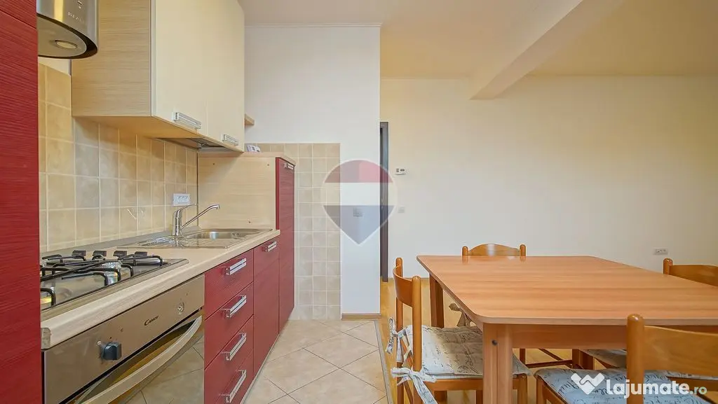 DE VANZARE | 3 CAMERE | CRISTIAN | 72 MP | LOC PARCARE | - Cristian (Brasov)