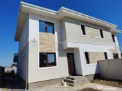 DUPLEX IN ZONA CENTRALA - FINISAJE LA ALEGERE - LIVING SPATI