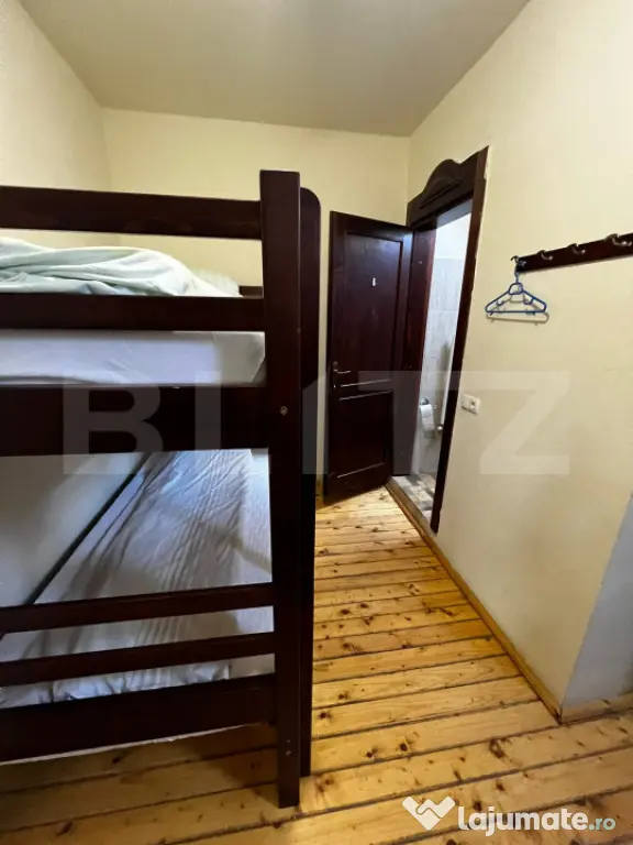 Casa de inchiriat pentru muncitori , 5 camere , 130 mp , 450 - Madaras (Mures)