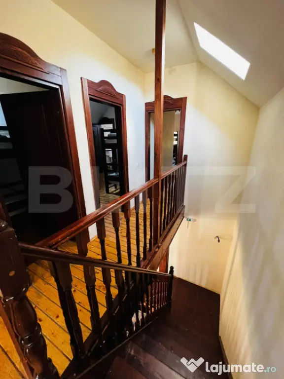 Casa de inchiriat pentru muncitori , 5 camere , 130 mp , 450 - Madaras (Mures)