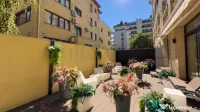 Apartament lux 3 camere, HerДѓstrДѓu, decomandat, terasДѓ, parcare 