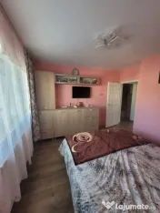 Apartament cu 2 camere, mobilat, balcon închis și spațiu 