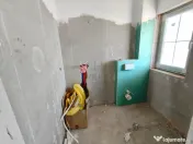 Duplex despartit prin garaj - teren 400 mp 5 camere - 