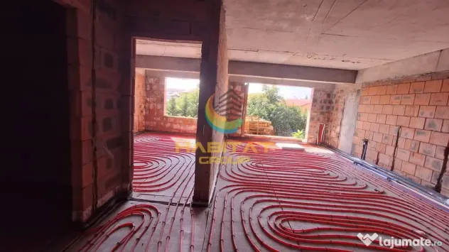Vanzare garsoniera la 6 minute de metrou Aparatorii Patriei - Bucuresti (Bucuresti-Ilfov)