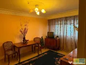 Km 4-5, de vanzare apartament decomandat, 3 camere, mobilat 