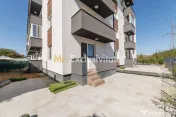 Apartament 3 camere cu gradina proprie de 147 mp, Stefanesti 