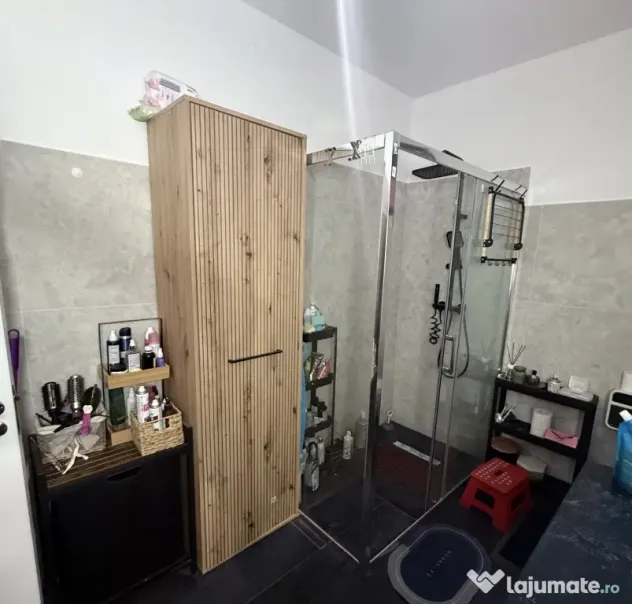 Vand casa Margineni mobilata si utilata