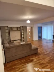 Apartament de inchiriat 3 camere,ultracentral,Radauti 