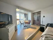 Studio de lux, central, parcare, 350 EURO