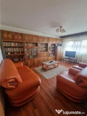 Apartament 3 cam,72 mp , doua bai zona PECO 