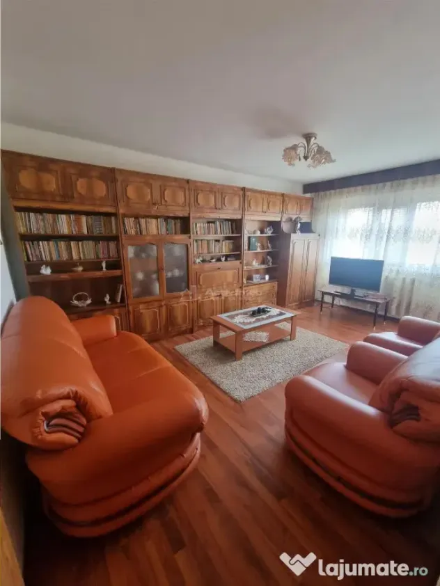 Apartament 3 cam,72 mp , doua bai zona PECO - Alexandria (Teleorman)