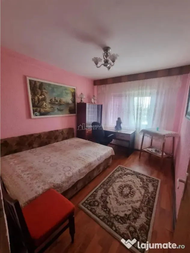 Apartament 3 cam,72 mp , doua bai zona PECO - Alexandria (Teleorman)