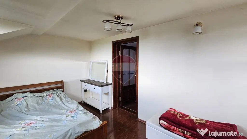 Casă / Vilă cu 900 teren intravilan, Salcea, Suceava - Salcea (Suceava)