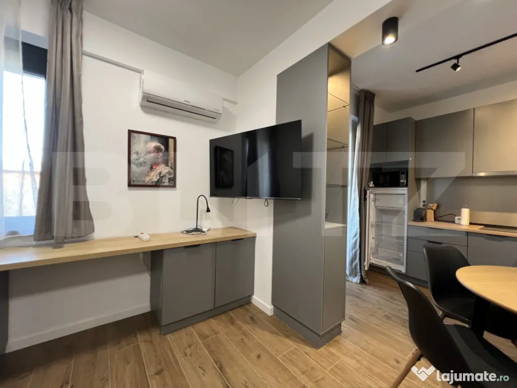 Apartament cu 2 camere de vânzare — Zonă Semicentrală, - Oradea (Bihor)
